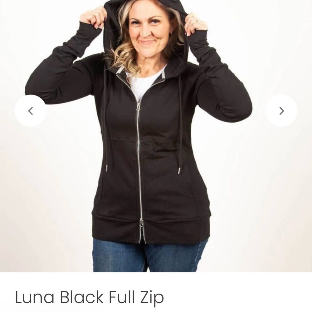 Women's Black Zip-Up Hoodie